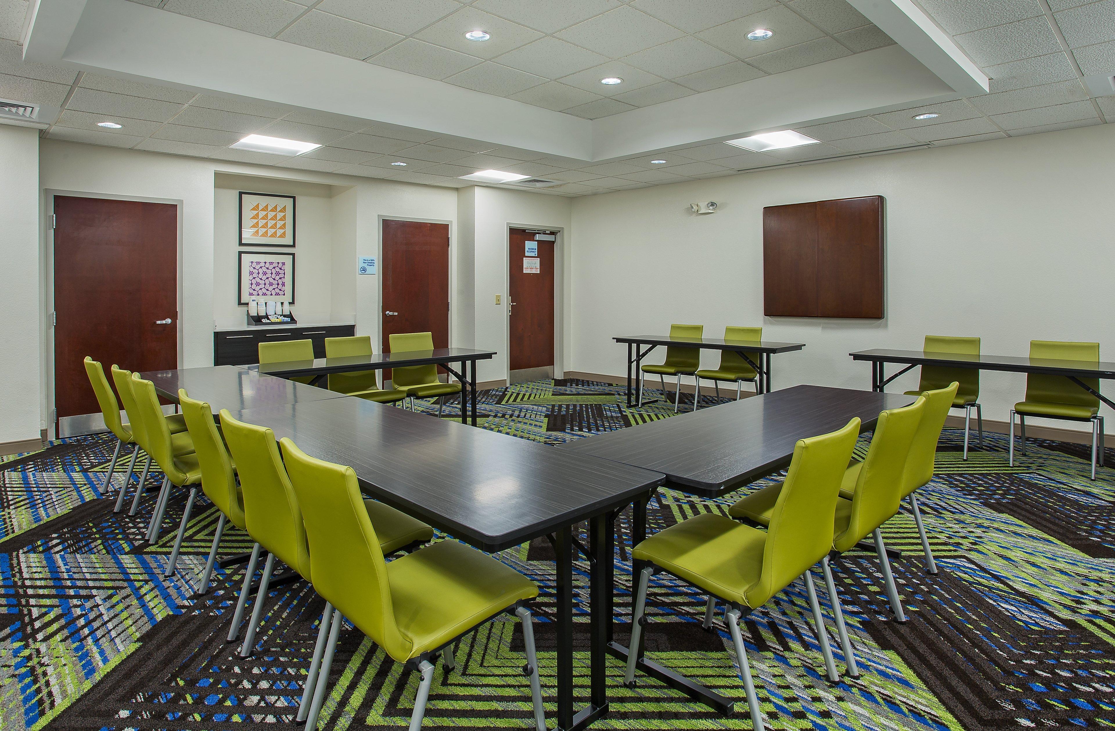Holiday Inn Express & Suites Lebanon-Nashville Area By Ihg Dış mekan fotoğraf