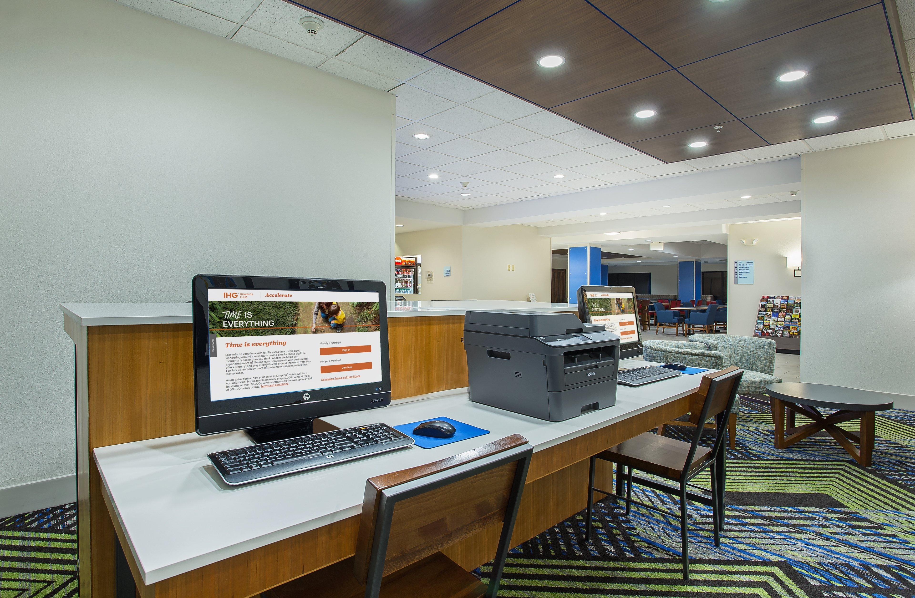 Holiday Inn Express & Suites Lebanon-Nashville Area By Ihg Dış mekan fotoğraf