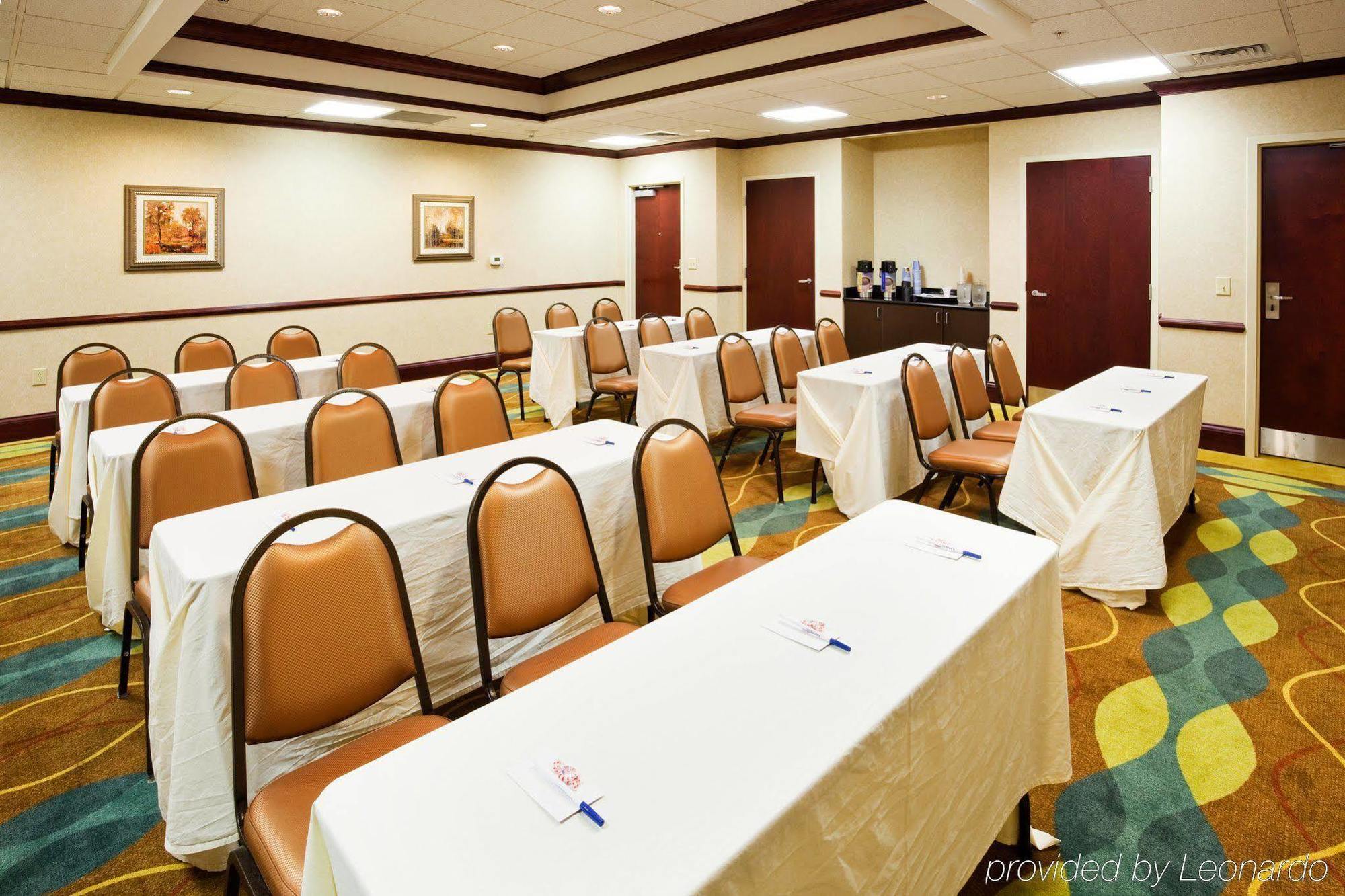 Holiday Inn Express & Suites Lebanon-Nashville Area By Ihg Konforlar fotoğraf